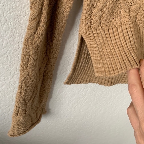 Gap Knit Sweater - Picture 3 of 9